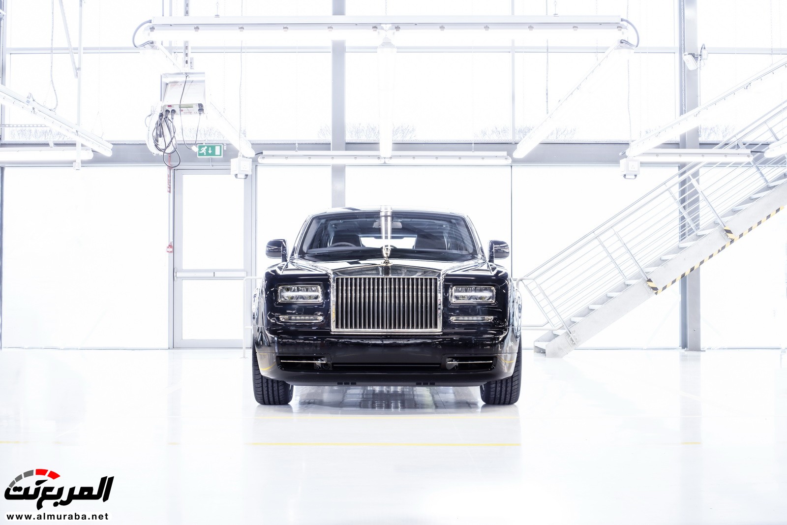"رولز رويس" تختتم دورة حياة الجيل السابع من الفانتوم بإنتاج نسخة One-Off الخاصة Rolls-Royce Phantom 4
