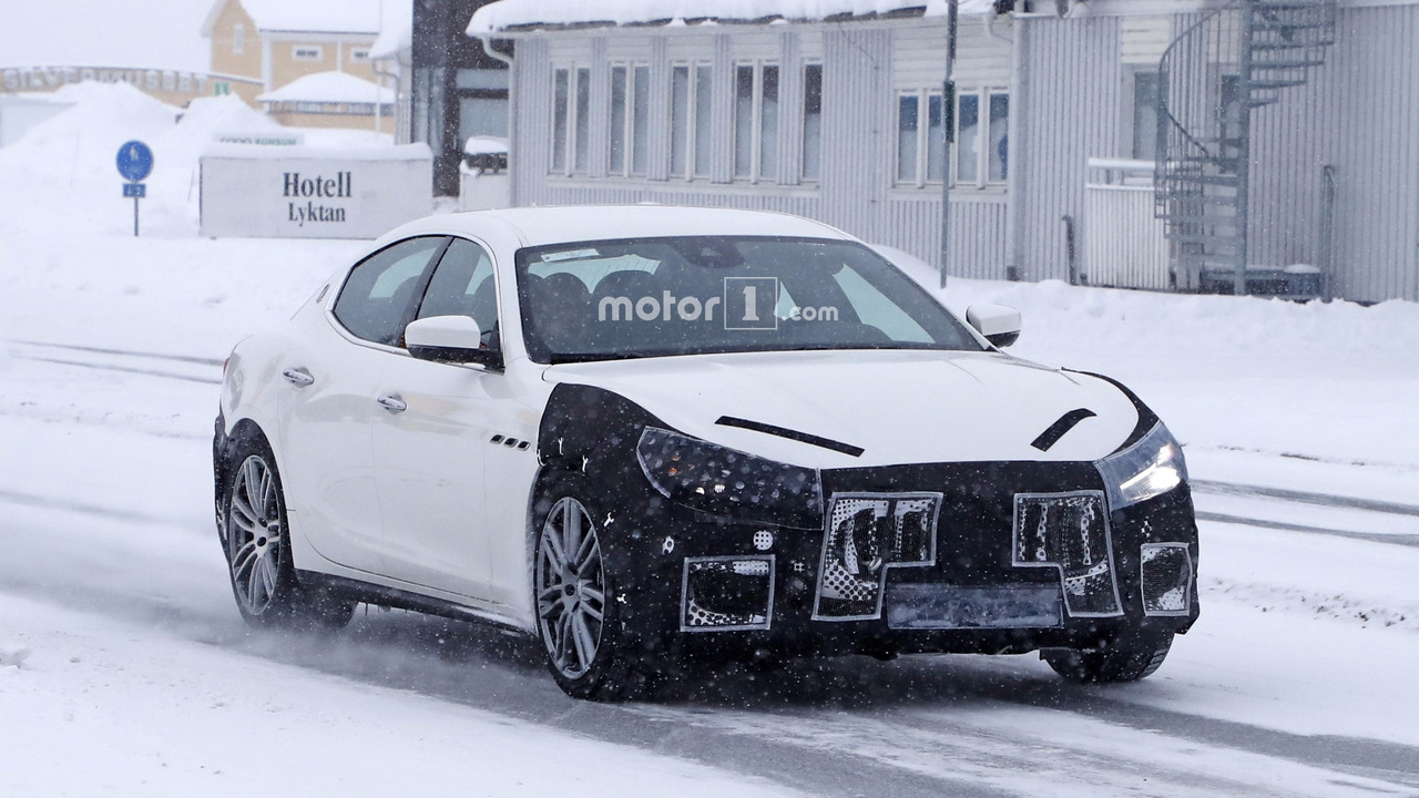 رصد "مازيراتي" جيبلي المحدثة 2018 أثناء اختبارها على طرق السويد الثلجية Maserati Ghibli 5
