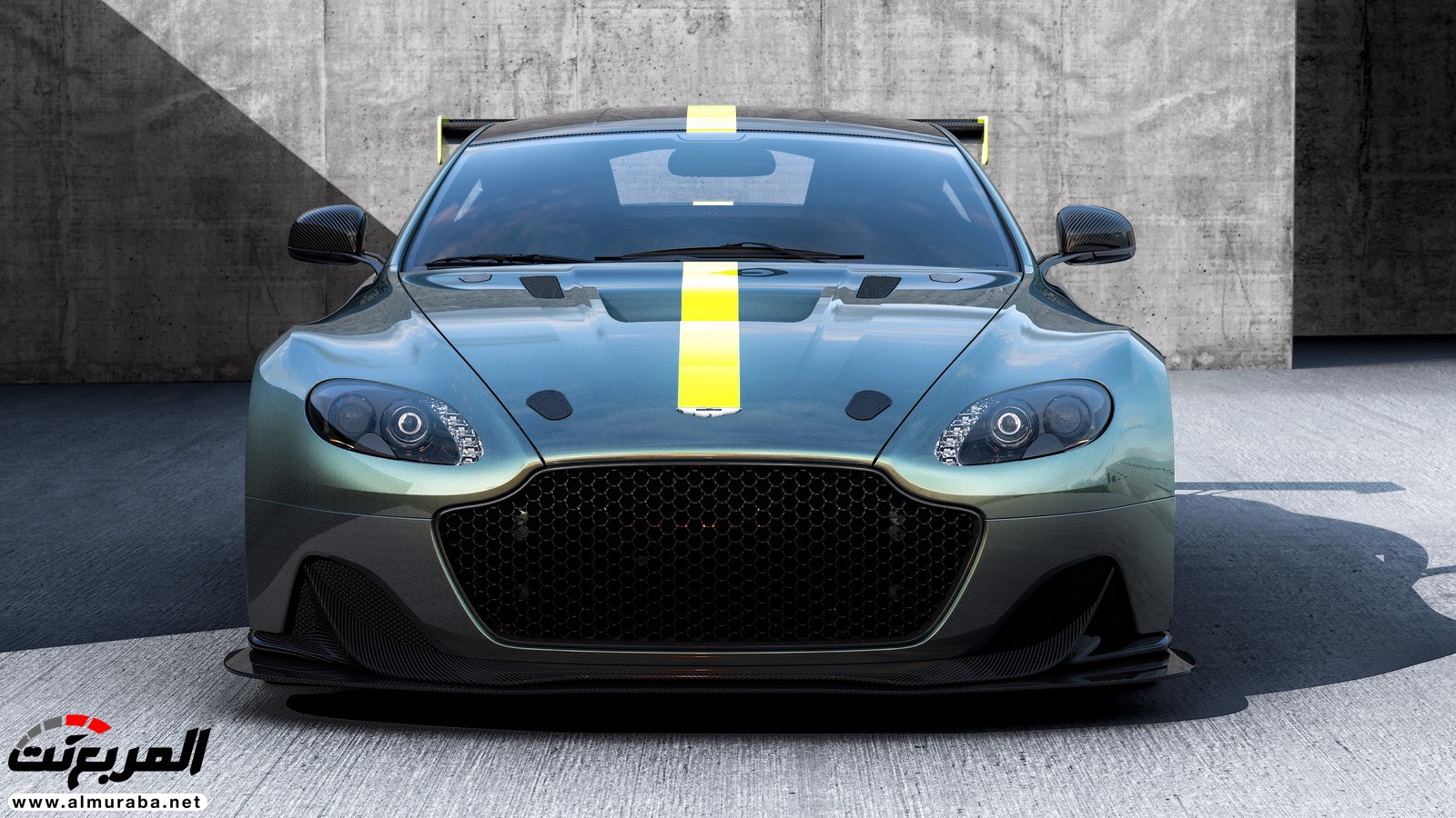 "أستون مارتن" تعرض نسخ كونسيبت عالية الأداء لسيارتي فانتاج ورابيد في جنيف Aston Martin 24