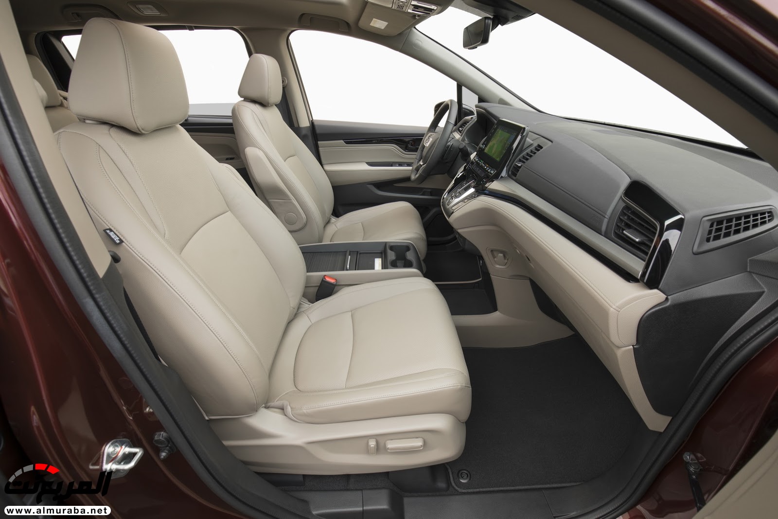 هوندا اوديسي 2018 تحصل على تقنيات جديدة وتحديثات خارجية وداخلية + صور وتقرير Honda Odyssey 65