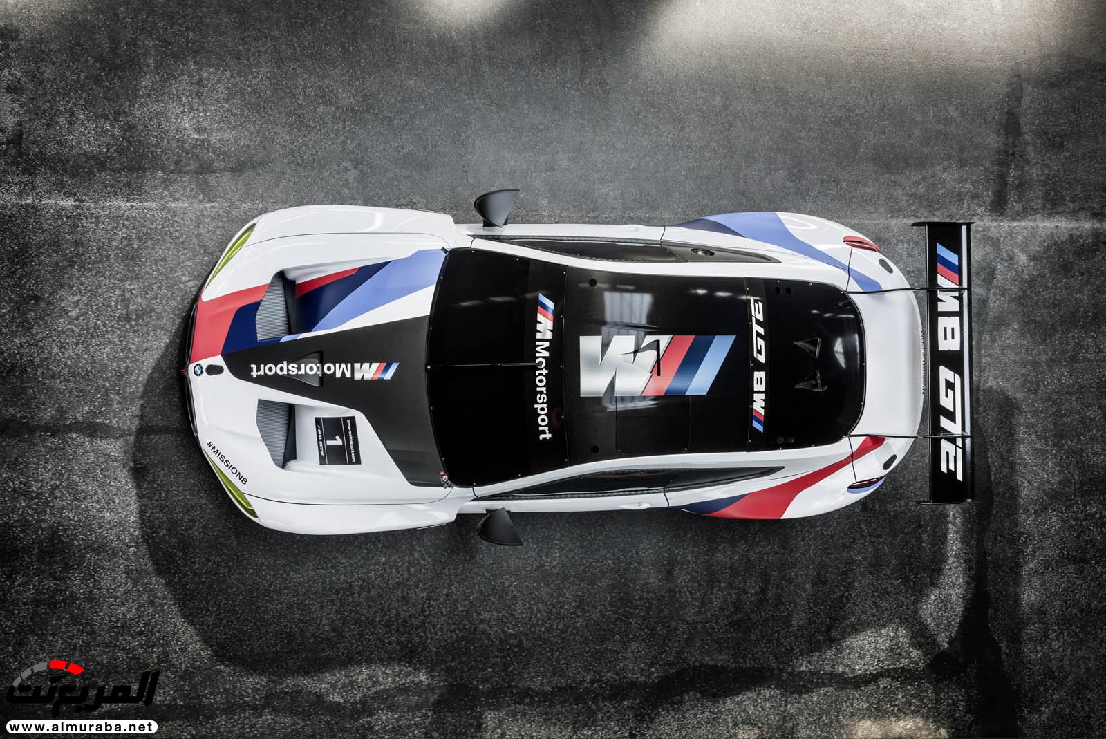 سيارة السباق بي إم دبليو M8 GTE تكشف نفسها لأول مرة بفرانكفورت 9