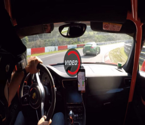 “فيديو” شاهد  تسارع بين بورش 911 GT3 و مرسيدس-AMG GT R