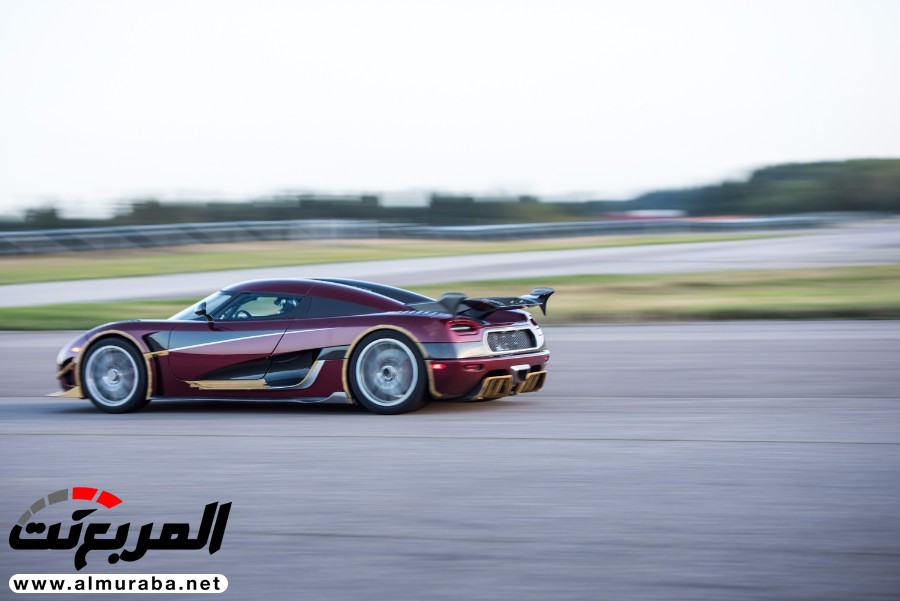 "بالفيديو والصور" كوينيجسيج أجيرا RS تتفوق على بوجاتي شيرون لتصبح أسرع سيارة في العالم 9