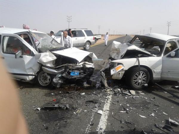 مواطنة تتعرض لحادث سير خلال قيادتها السيارة ووفاة مرافقها بين جدة ومكة 1