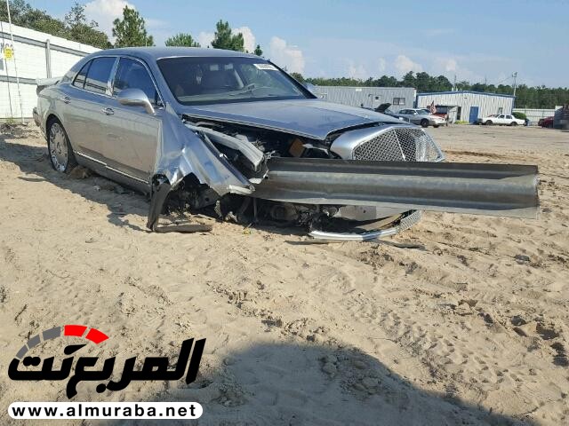 بنتلي مولسان تدمر في حادث وتعرض للبيع مقابل 49 ألف ريال 2