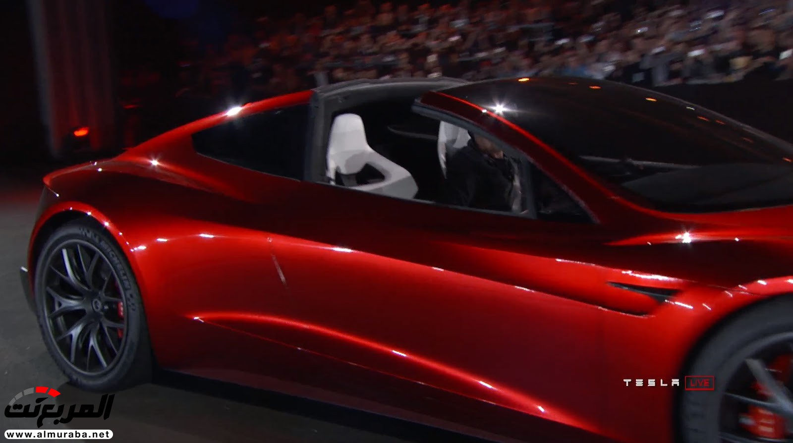 تيسلا رودستر 2020 أسرع سيارة في العالم تكشف نفسها رسمياً 93