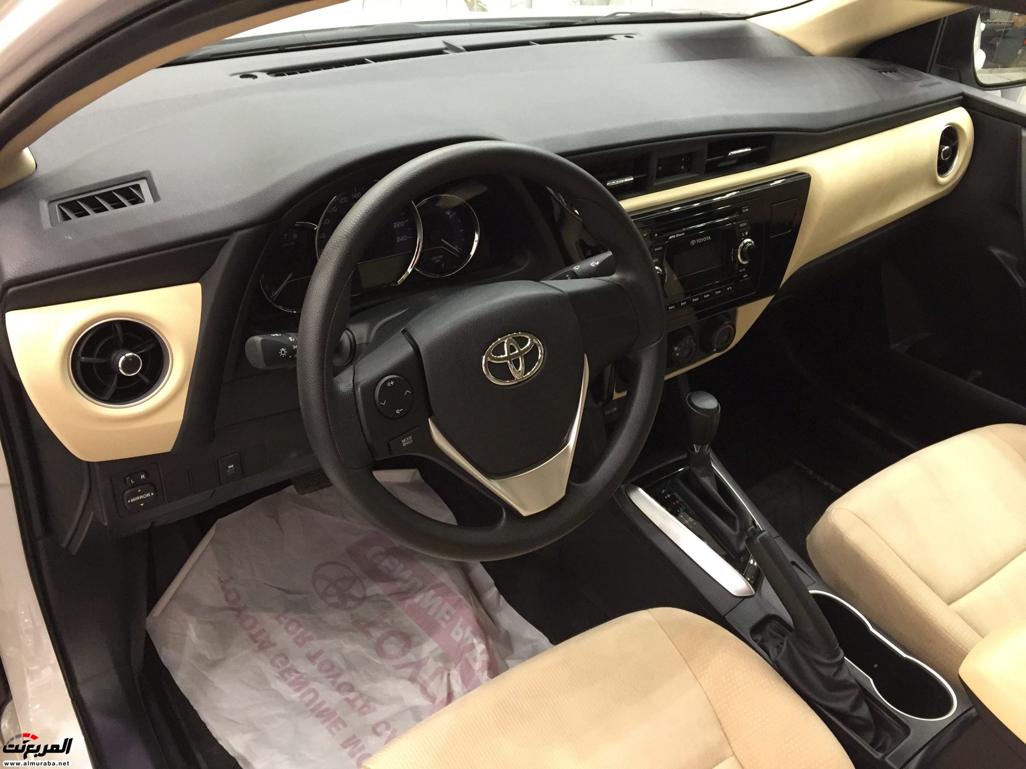 تويوتا كورولا 2018 في السعودية + الاسعار والمواصفات لجميع الفئات والتغييرات التي شملتها Toyota Corolla 17