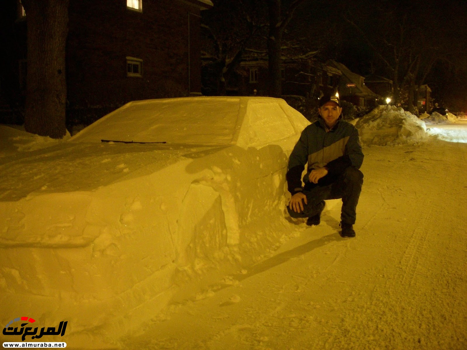 "بالصور" شرطي كندي يخالف سيارة مزيفة "مصنوعة من الثلج" 47