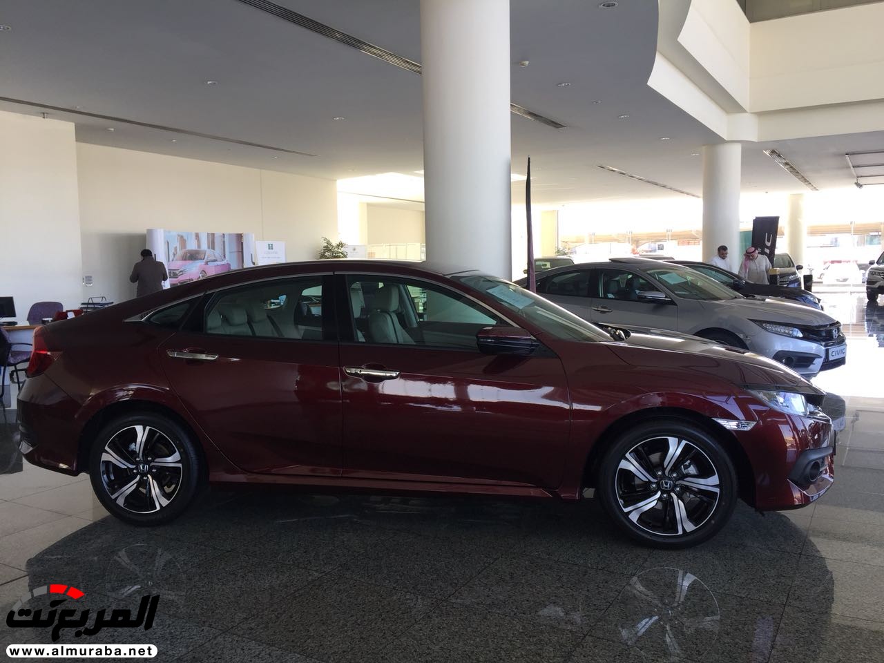 هوندا سيفيك 2018 في السعودية لدى عبدالله هاشم + الاسعار والمواصفات لجميع الفئات Honda Civic 21