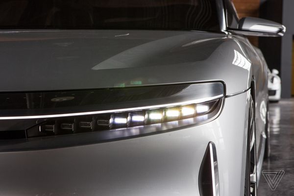أبرز أشكال المصابيح الأمامية للسيارات بموديلات 2018 "30 صورة" 7