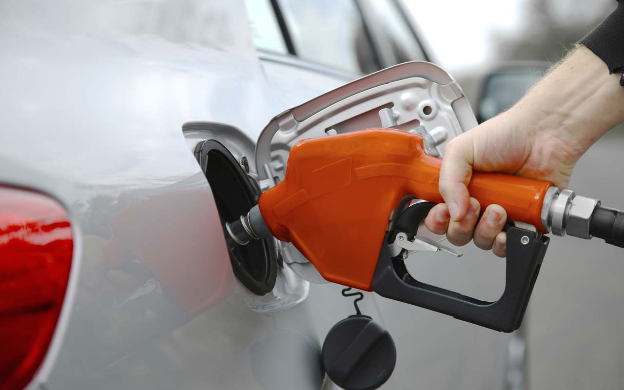 “تقرير” هل هنالك فرق حقيقي بين بنزين 95 و91؟ مهم لكل شخص ينوي تغيير نوع البنزين