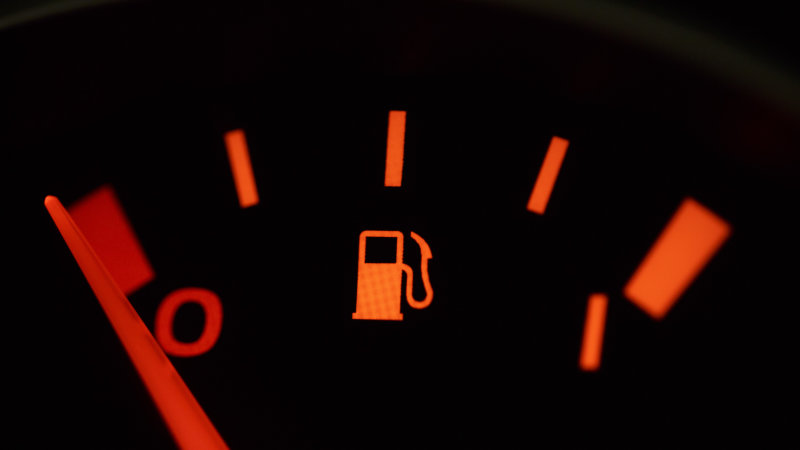 تعرف على عدد الكليومترات التي ستسير فيها سيارتك بعد نفاذ البنزين