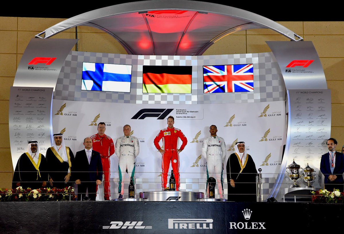 جائزة البحرين الكبرى: فوز سيباستيان فيتيل أمام ثنائي مرسيدس بأعجوبة 5
