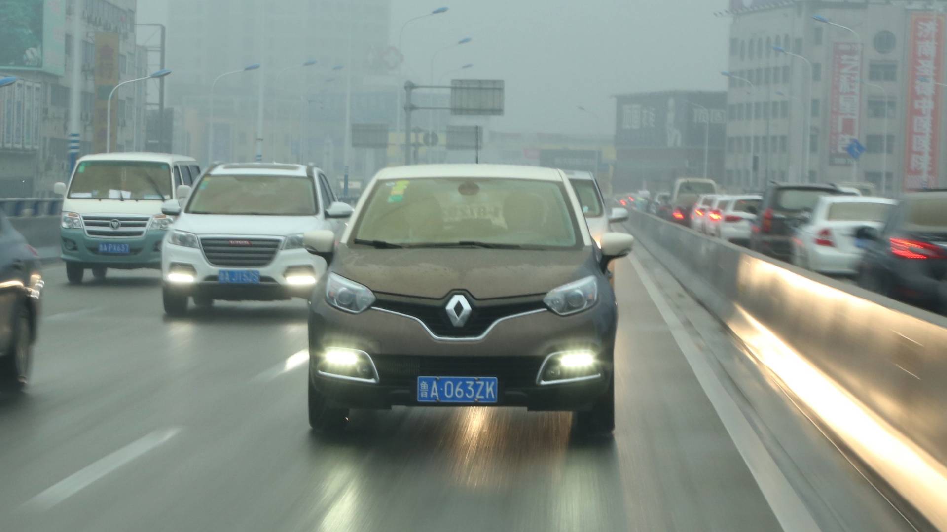 الصين تلغي نظام الكفالة لشركات السيارات الأجنبية وتتحرك لوقف التقليد 23
