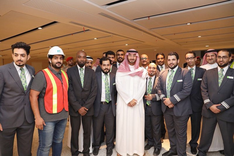جولة نائب أمير مكة المكرمة لتفقد إستعداد مطار الملك عبدالعزيز الدولي الجديد للعمل 2