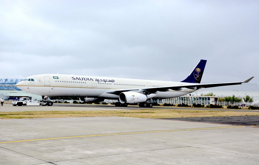 الخطوط السعودية تطلق خدمات الإنترنت على متن طائراتها