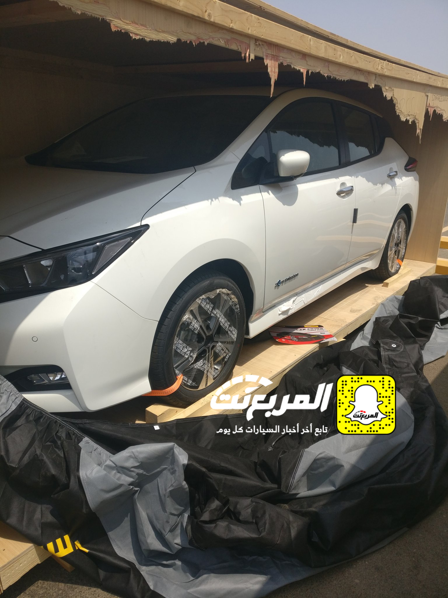 "بالصور" وصول سيارات نيسان ليف الكهربائية الى السعودية لإجراء اختبارات عليها 1