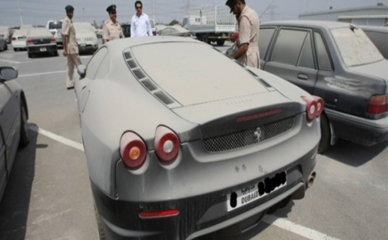 500 درهم غرامة السيارات المتسخة في دبي 6