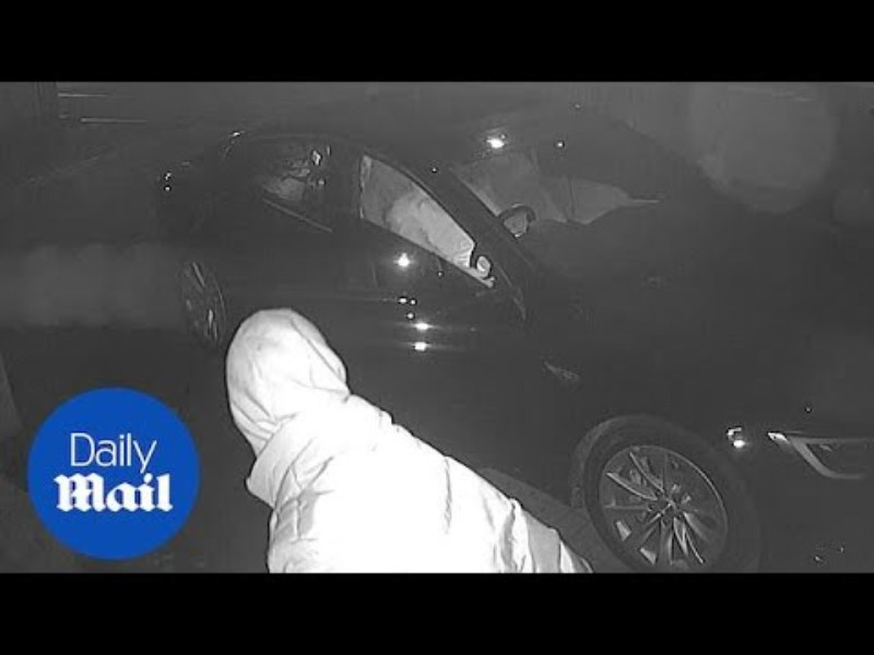 “بالفيديو” شاهد سرقة سيارة تيسلا في 60 ثانية!