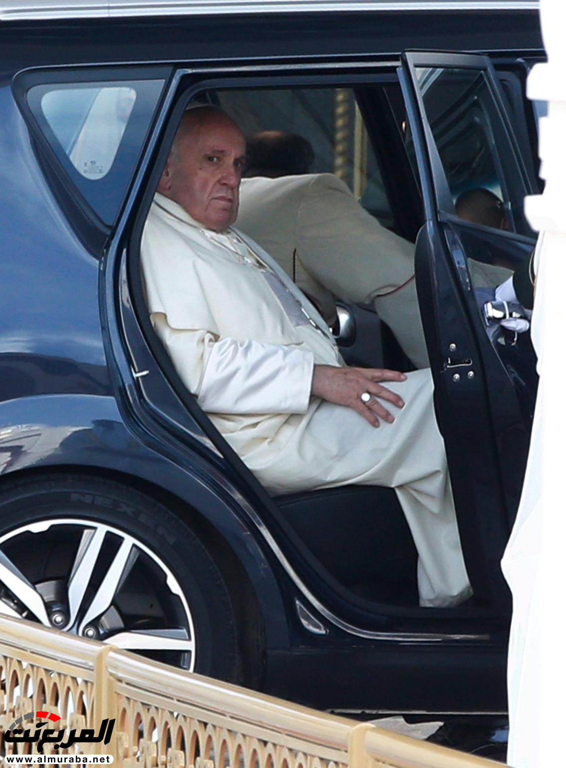 "بالصور" بابا الفاتيكان انتقل إلى القصر الرئاسي الإماراتي في كيا سول 17