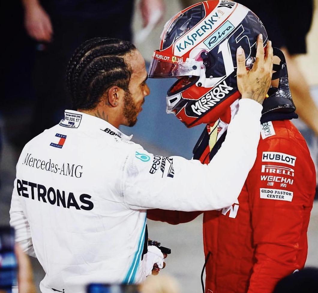 هاميلتون يفوز بسباق البحرين الدراماتيكي لموسم 2019 للفورمولا 1 1
