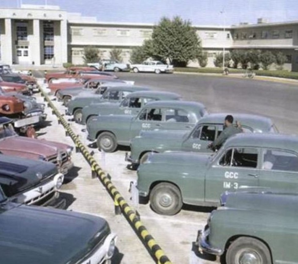 “بالصور” شاهد أبرز السيارات التي انتشرت في السعودية قديماً