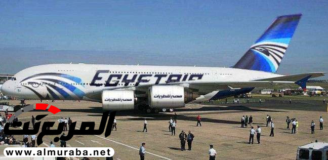 صيني يسرق زملائه فوق السحاب على طائرة مصرية! 3