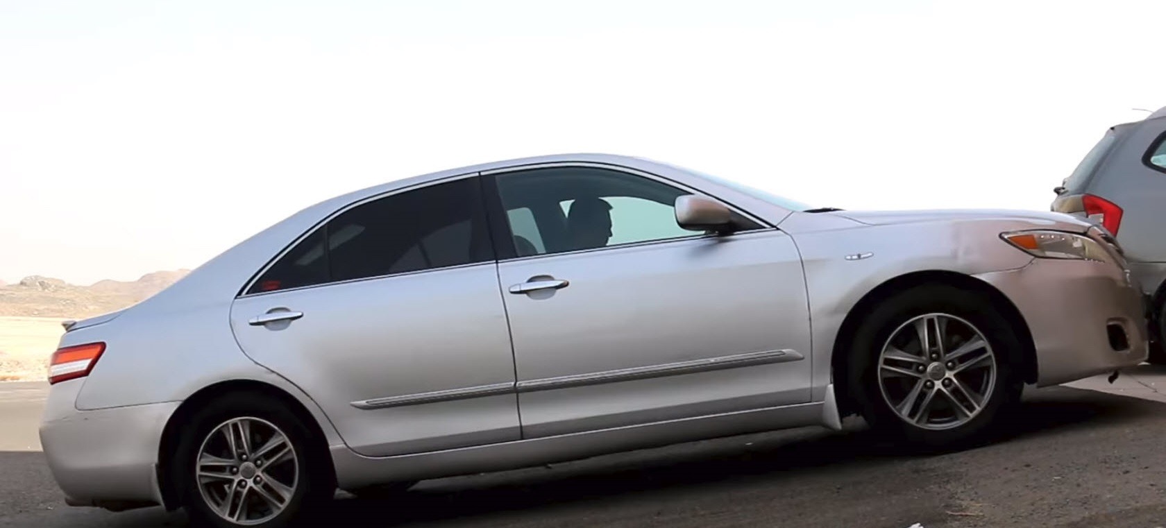 “بالفيديو” تعرف على كيفية حماية قير السيارة في الوقوف بمنحدر
