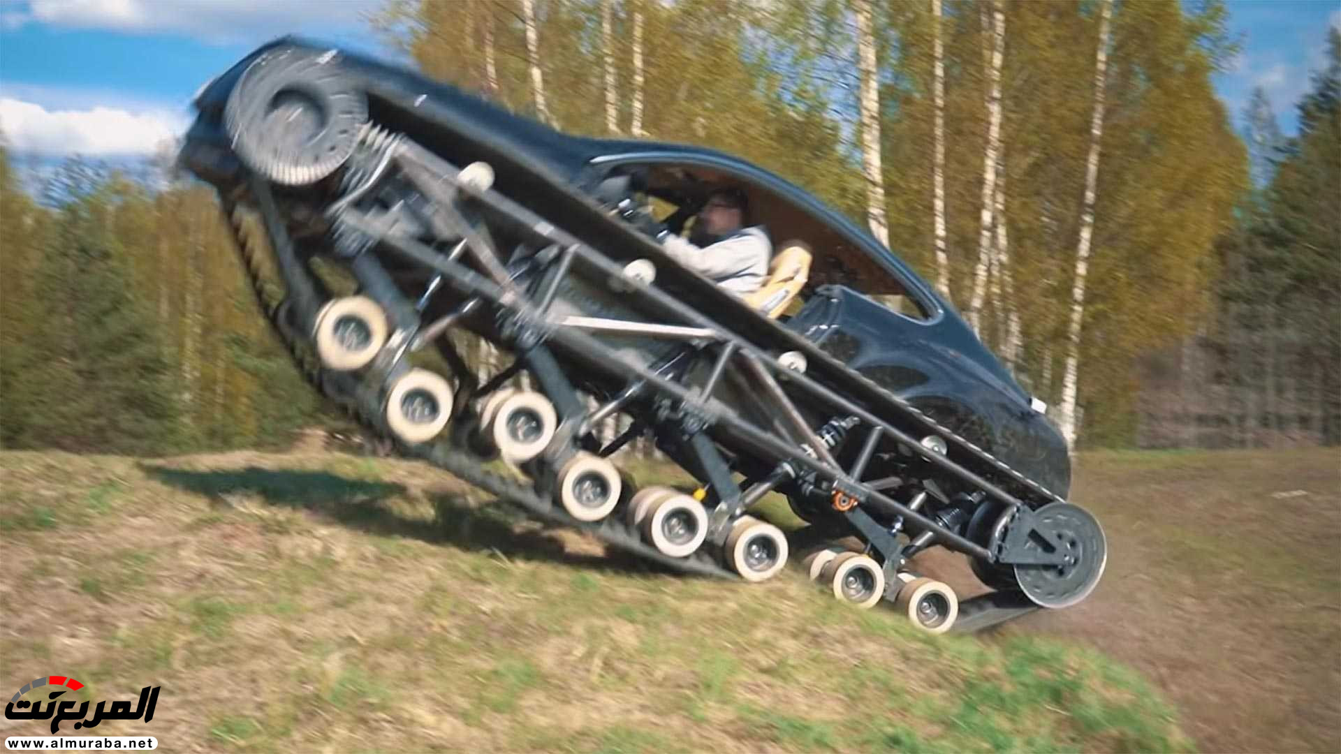 "بالفيديو" بنتلي كونتيننتال GT تتحول إلى أفخم دبابة في العالم! 4