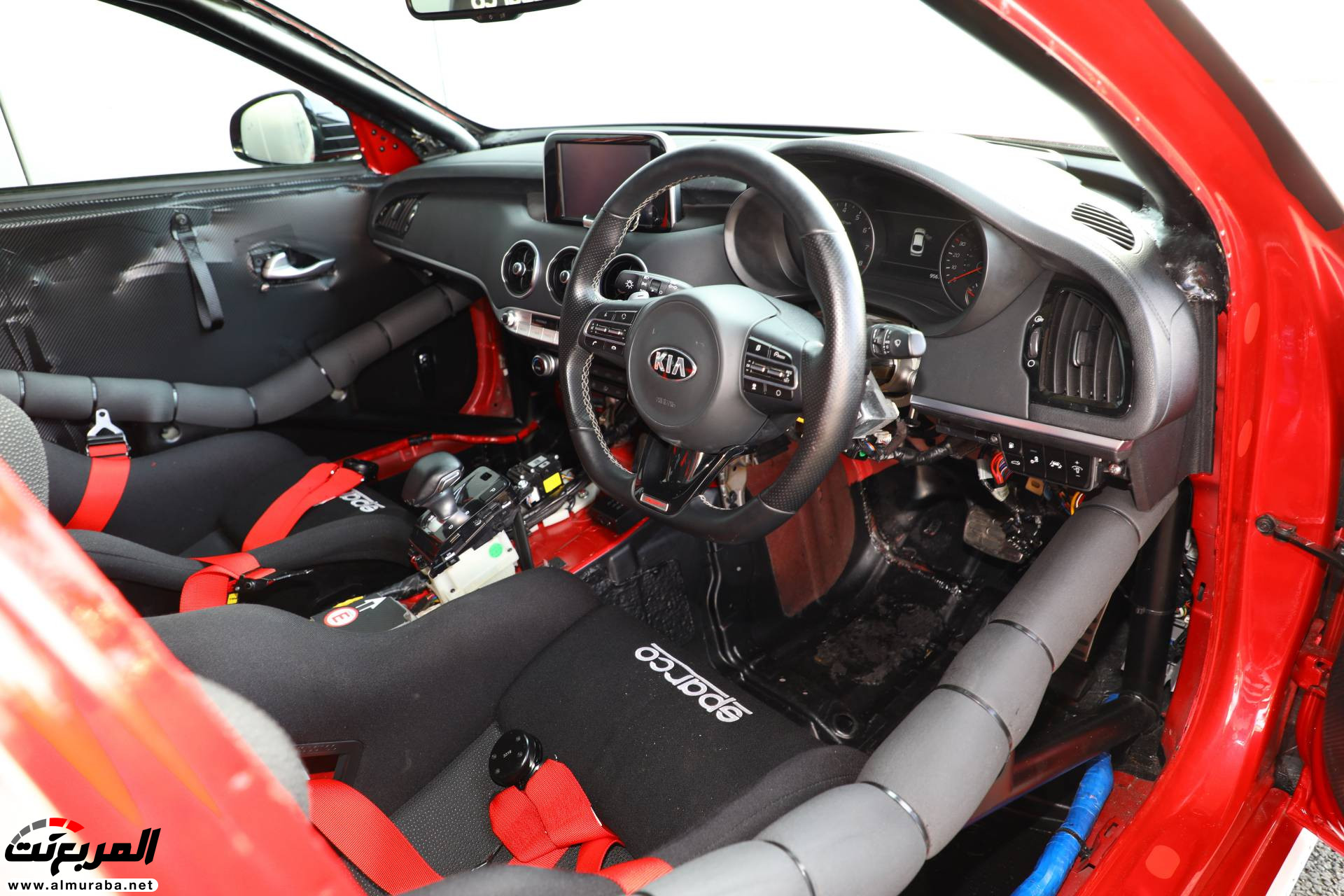 كيا ستينجر GT S تتحول إلى سيارة سباق اختبارية 21
