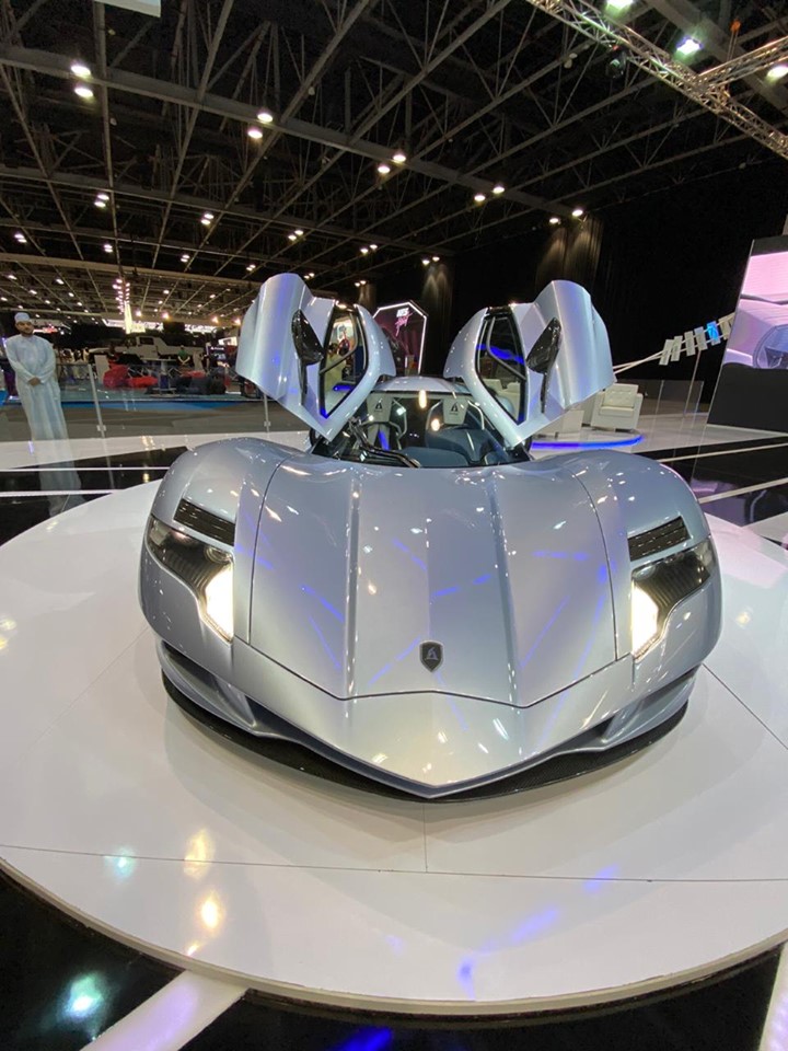 أسبارك أول أسرع هايبركار كهربائية في العالم تدشن في دبي 11