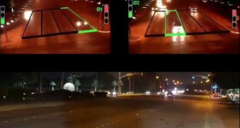 “بالفيديو” شاهد سيارات الإسعاف تتحكم في الإشارات المرورية بالجبيل الصناعية