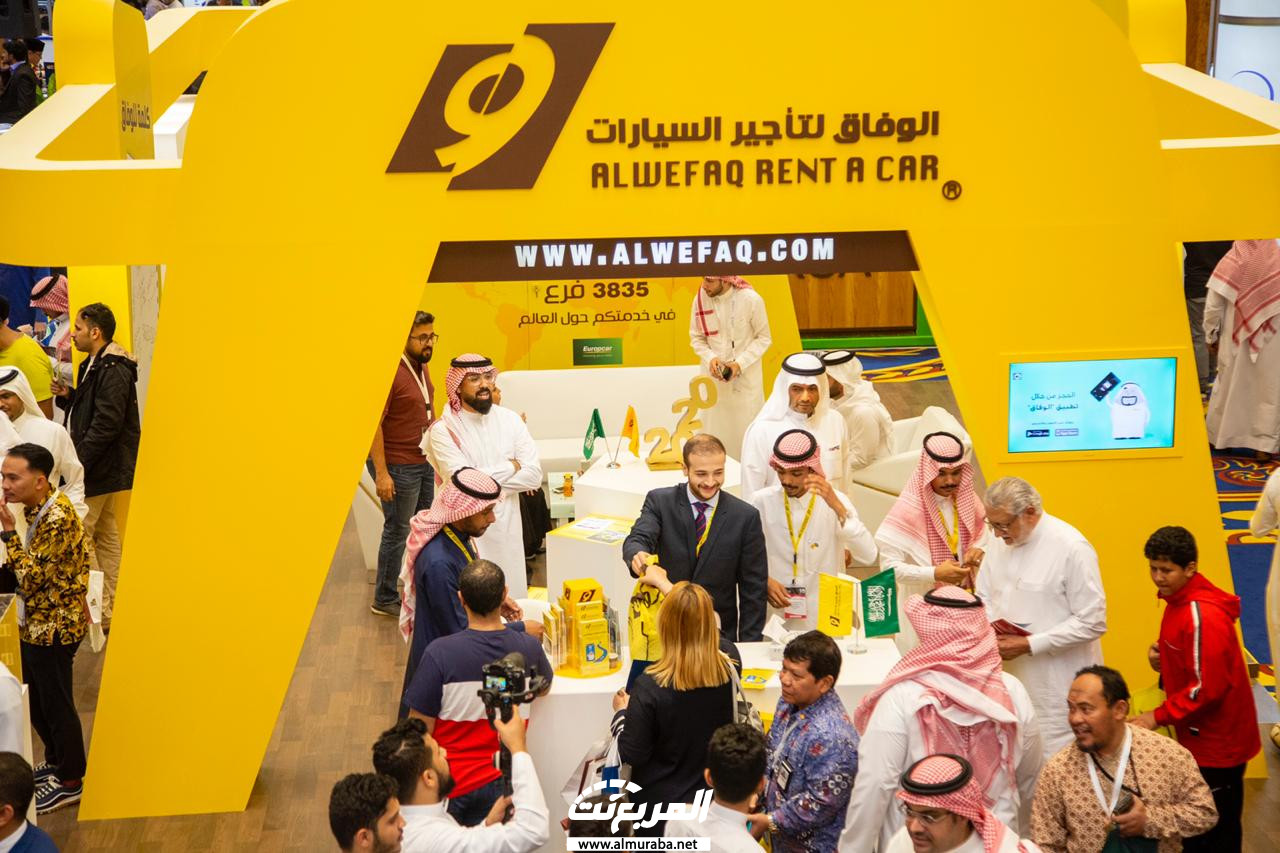 لاعبو نادي الاتحاد يظهرون مع الوفاق لتأجير السيارات في معرض جدة الدولي للسياحة والسفر 2020 21