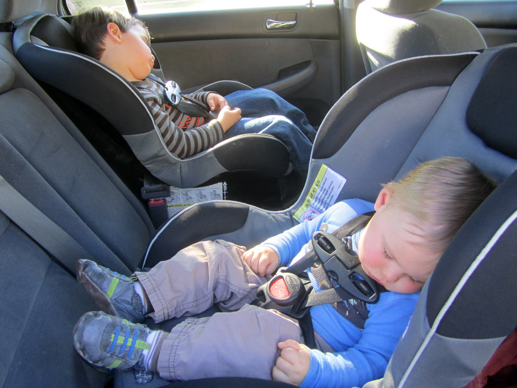 تعرف على أهمية مقاعد الأطفال في السيارة 6