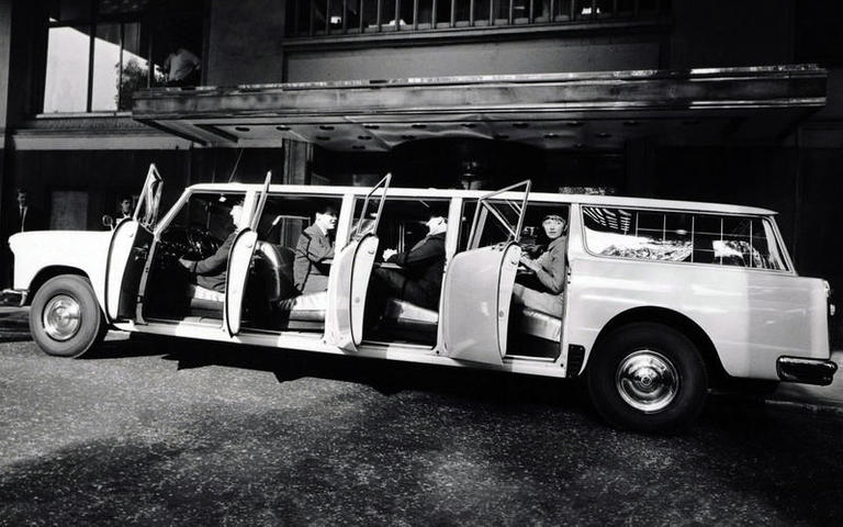 "بالصور" شاهد أبرز سيارات الليموزين عبر التاريخ 34