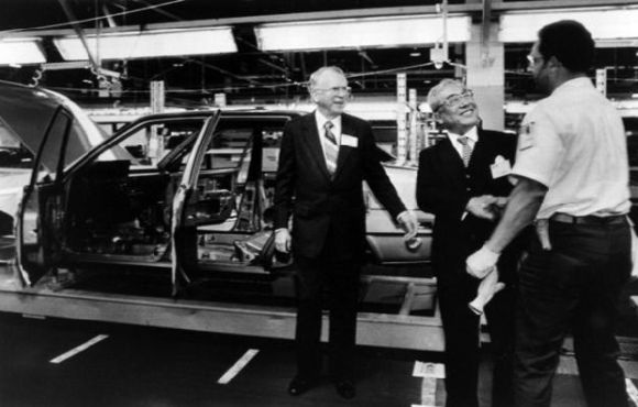 "بالصور" قصة مصنع تويوتا وجنرال موتورز الذي اشترته تيسلا 7
