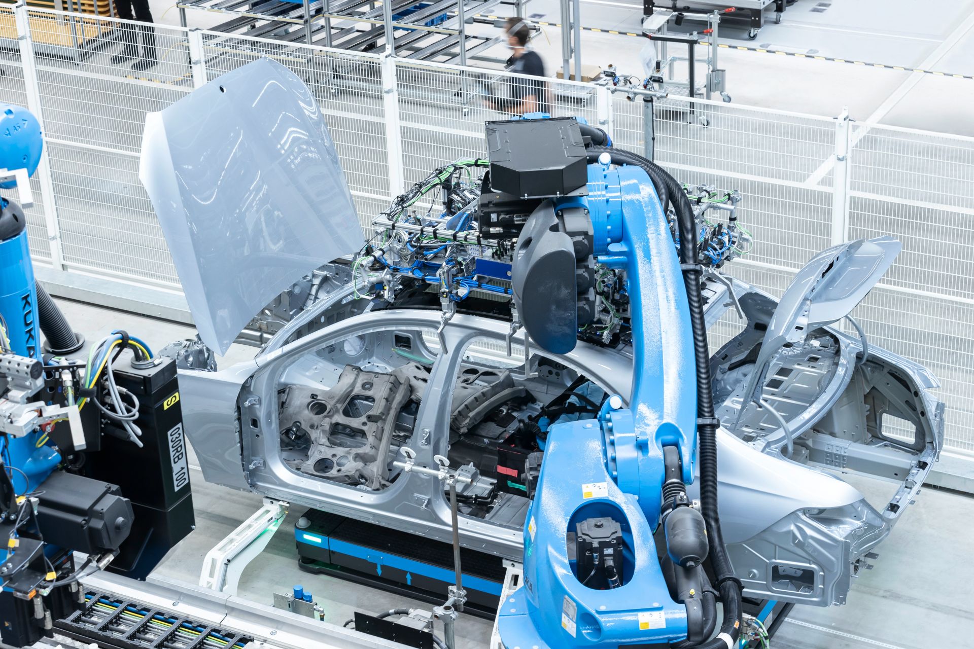 بدء إنتاج مرسيدس إس كلاس 2021 في "مصنع السيارات الأكثر تطوراً في العالم" 3