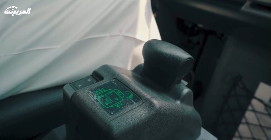 تجربة شاحنة مرسيدس يونيموق وتقنياتها وسعرها 24