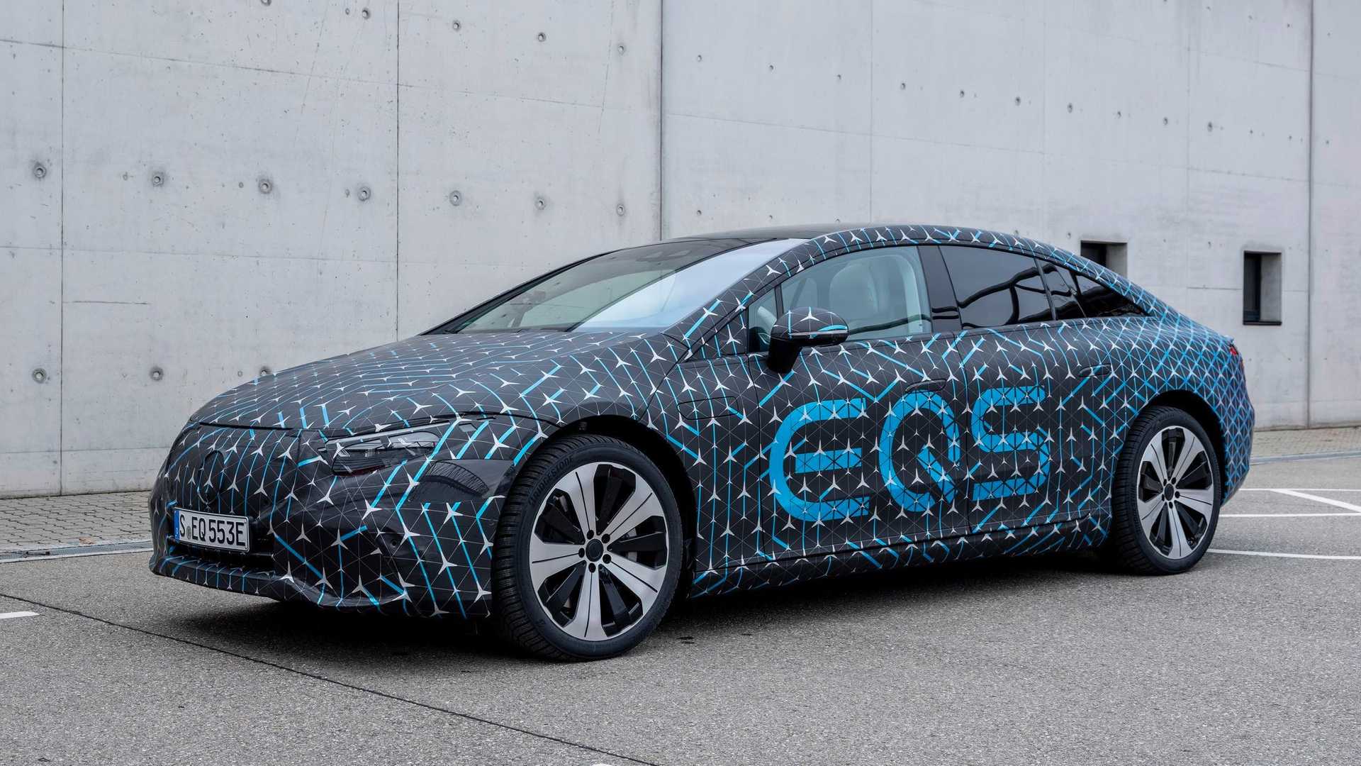 مرسيدس EQS "إس كلاس السيارات الكهربائية" تكشف مواصفات الأداء 11