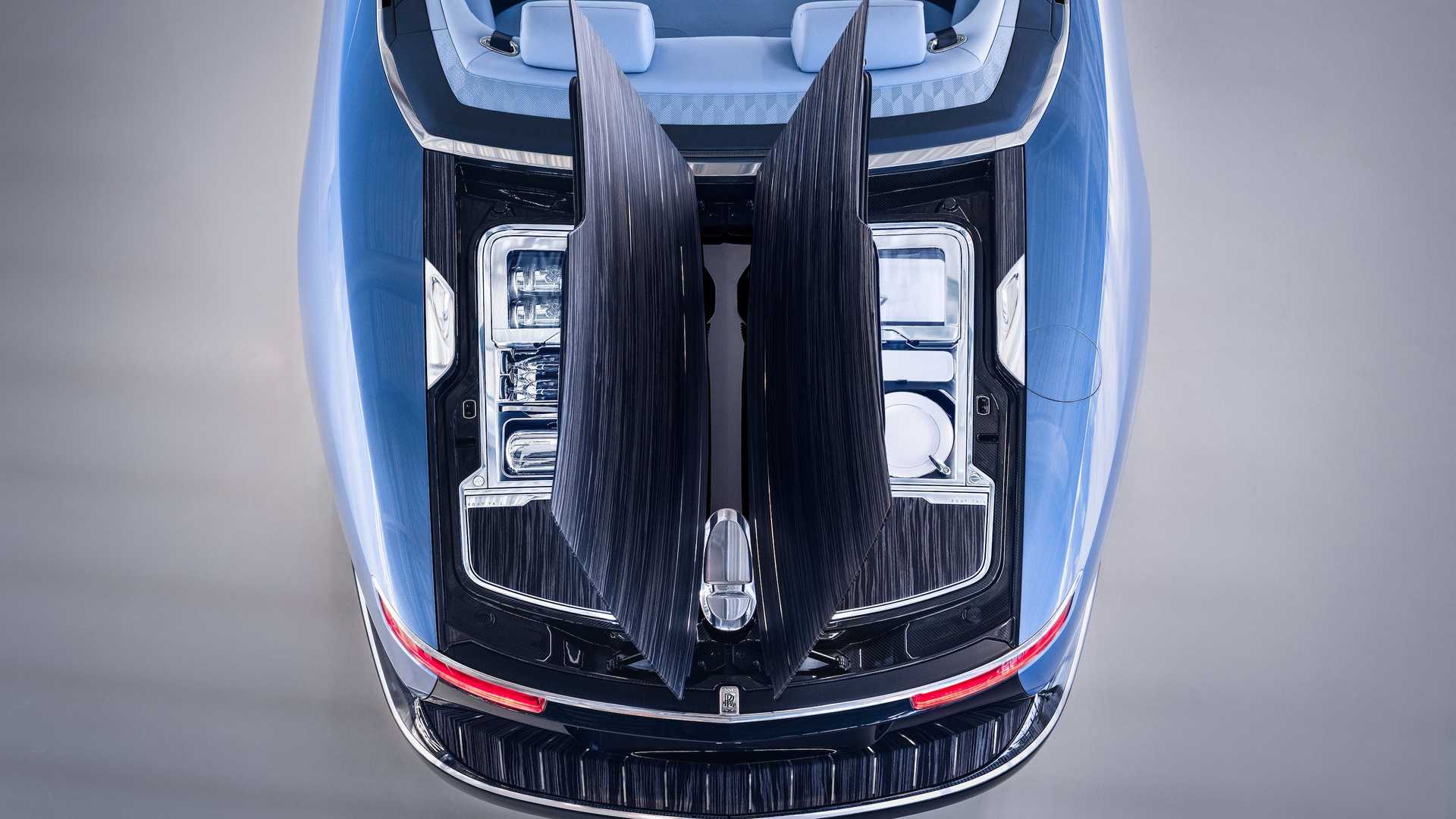 رولزرويس تكشف عن سيارة "بوت تيل" الأغلى في العالم 19
