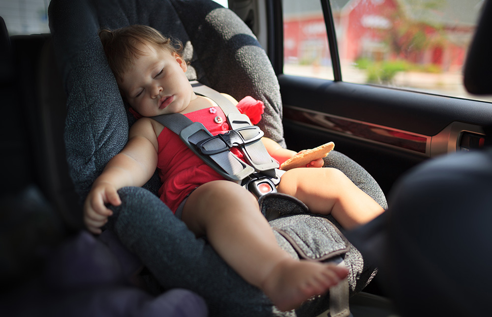 نصائح لحماية الأطفال من أشعة الشمس داخل السيارة خلال الصيف 6