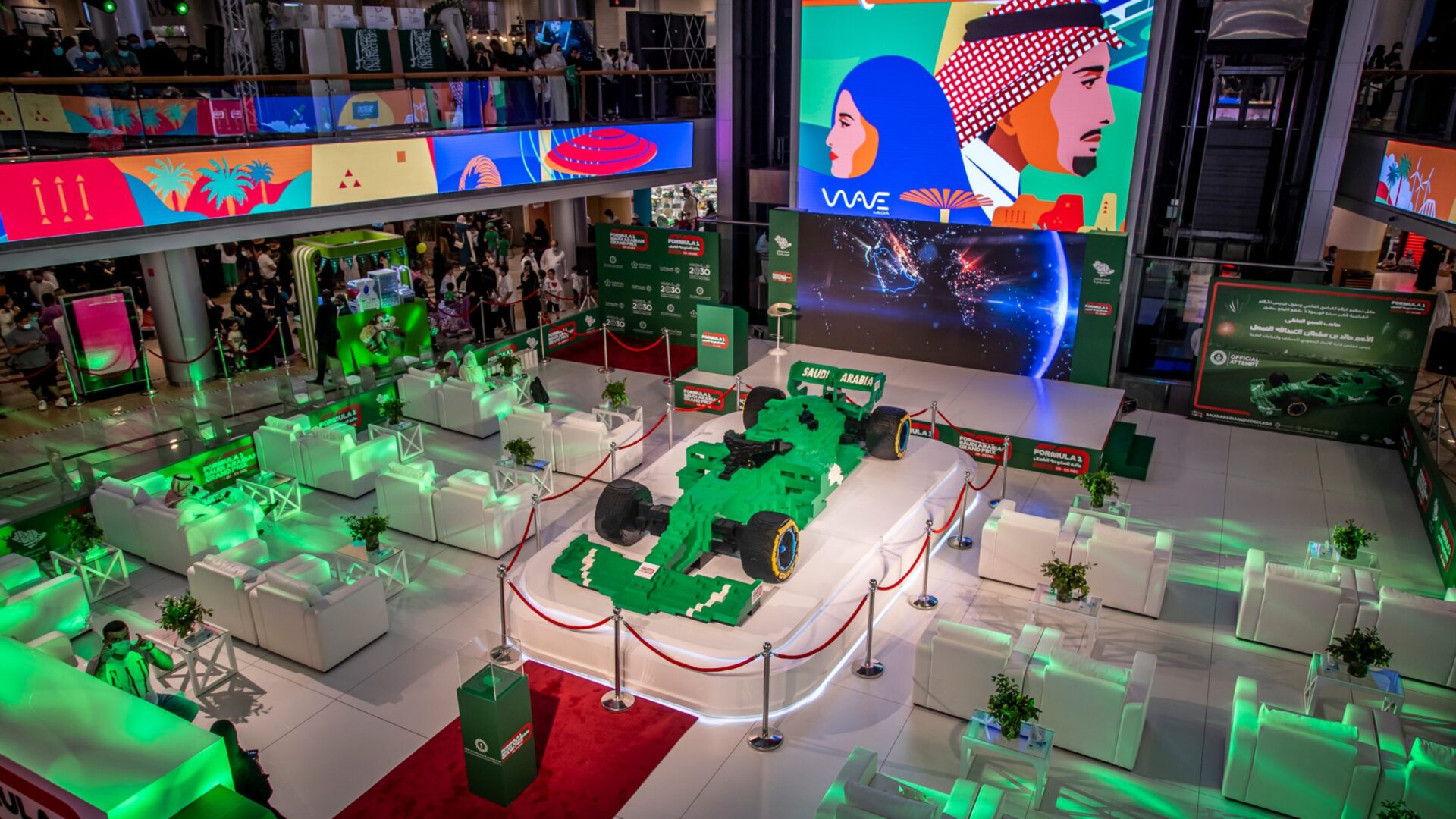 الاتحاد السعودي للسيارات يكشف عن أكبر مجسم ليغو لسيارة فورمولا 1 بالعالم 19