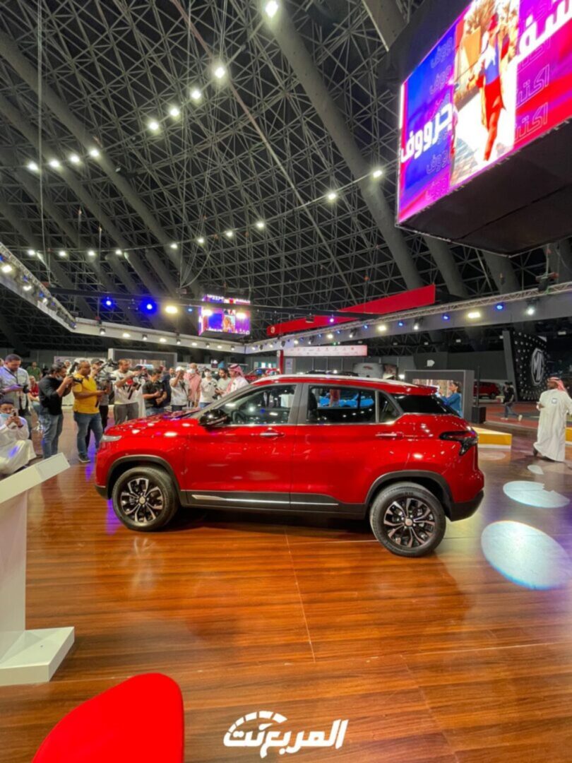 الجميح تستعرض سيارات جنرال موتورز في معرض جدة الدولي 2021 121