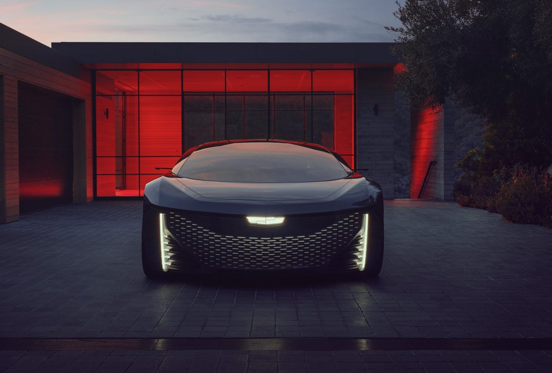 كاديلاك تكشف عن سيارة "إينر سبيس" المستقبلية الفاخرة 25