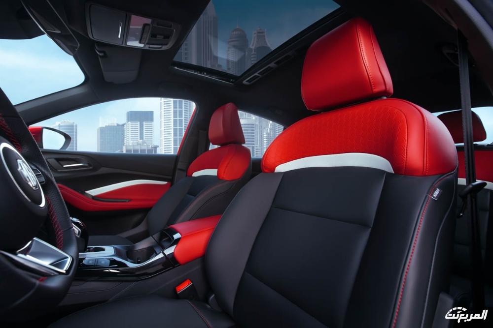 سعر سيارة ام جي GT 2023 المقاعد الامامية