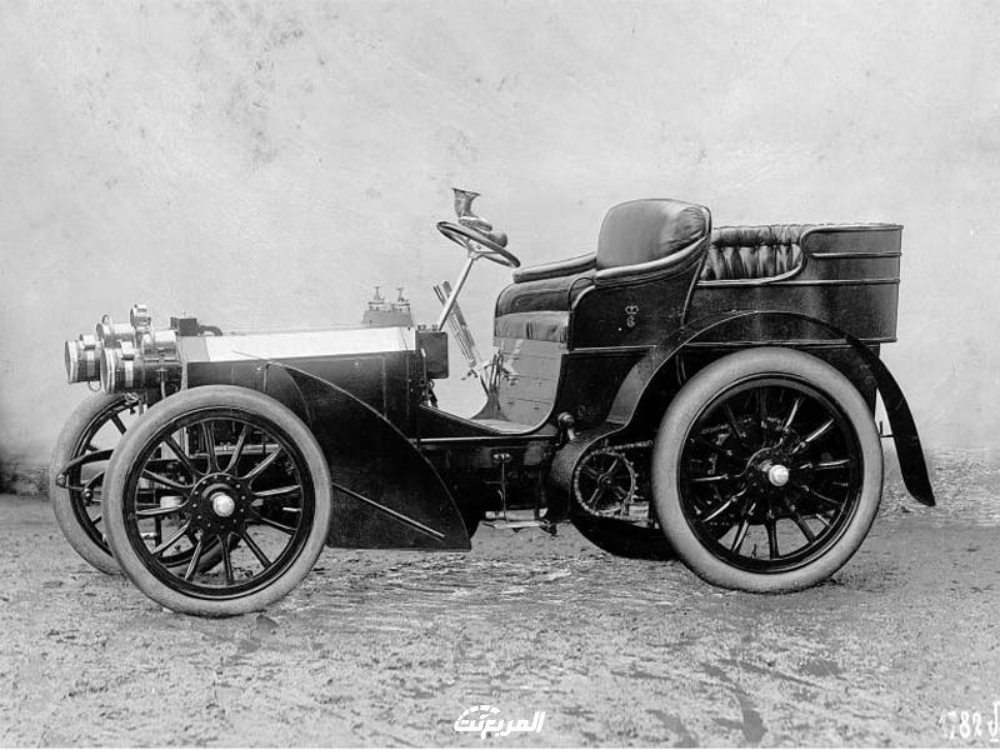 "مرسيدس 35HP موديل 1901" أول سيارة أُنتجت برديتر ومروحة تبريد 3