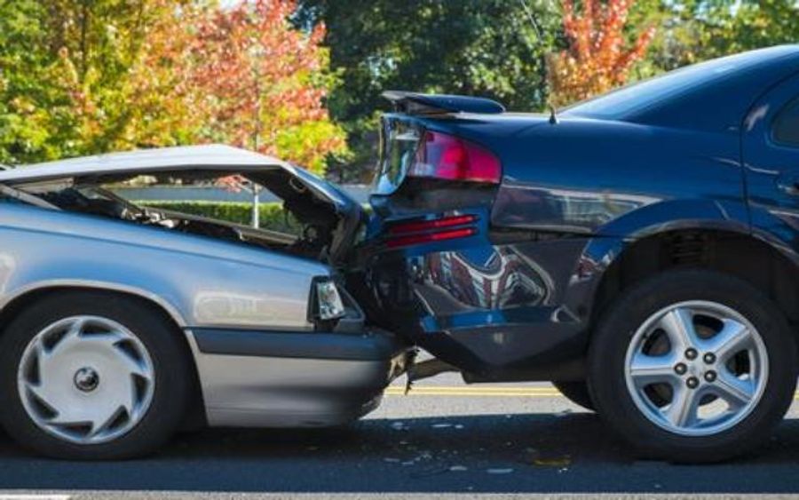 9 نصائح تجنبك الحوادث أثناء قيادة سيارتك على الطرق السريعة 7