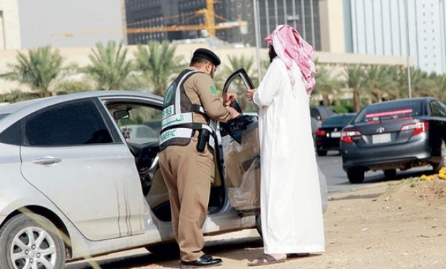 عقوبة مخالفة تضليل السيارة في السعودية 2022.. هذه الأجزاء المسموح بتظليلها