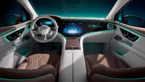 مرسيدس تكشف عن داخلية EQE SUV الكهربائية الجديدة قبل التدشين الرسمي