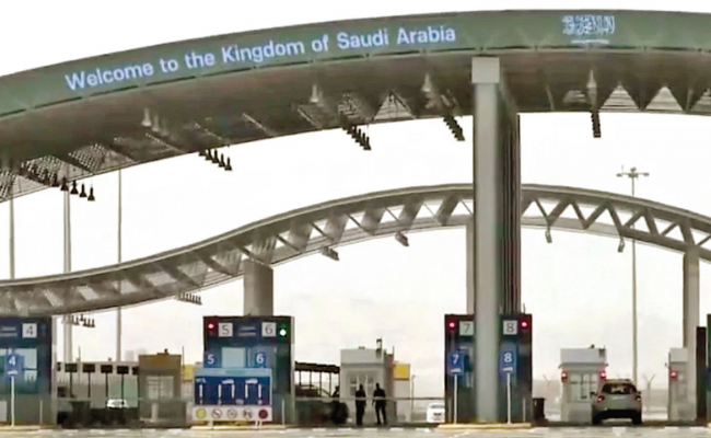 "الأمن العام": 3 حالات ستمنع فيها السيارات من دخول قطر  1